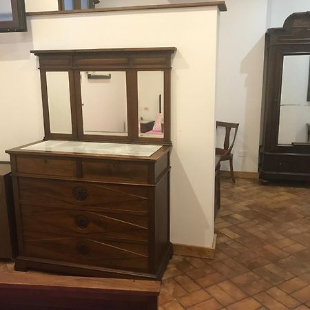 Le Prigioni Del Palazzo B&B Sora Værelse billede