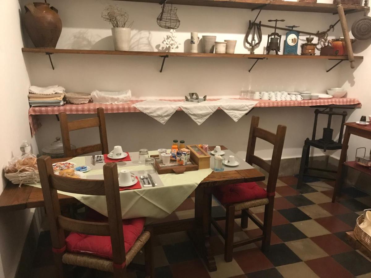 Le Prigioni Del Palazzo B&B Sora Eksteriør billede