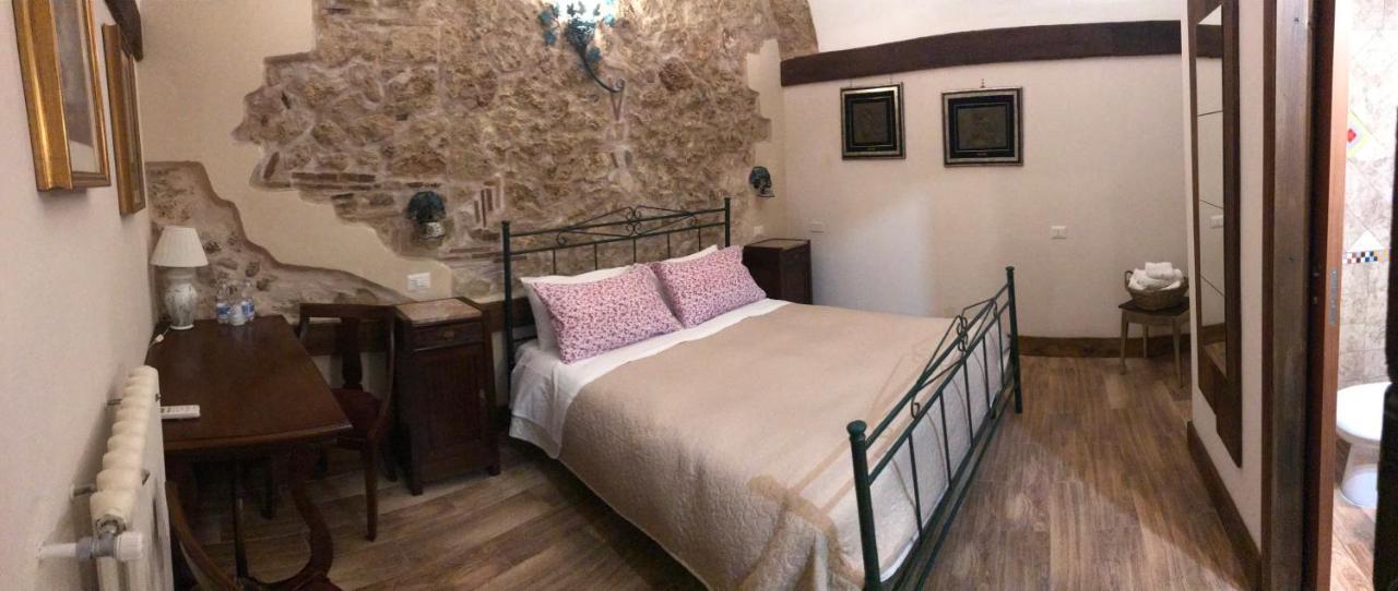 Le Prigioni Del Palazzo B&B Sora Eksteriør billede