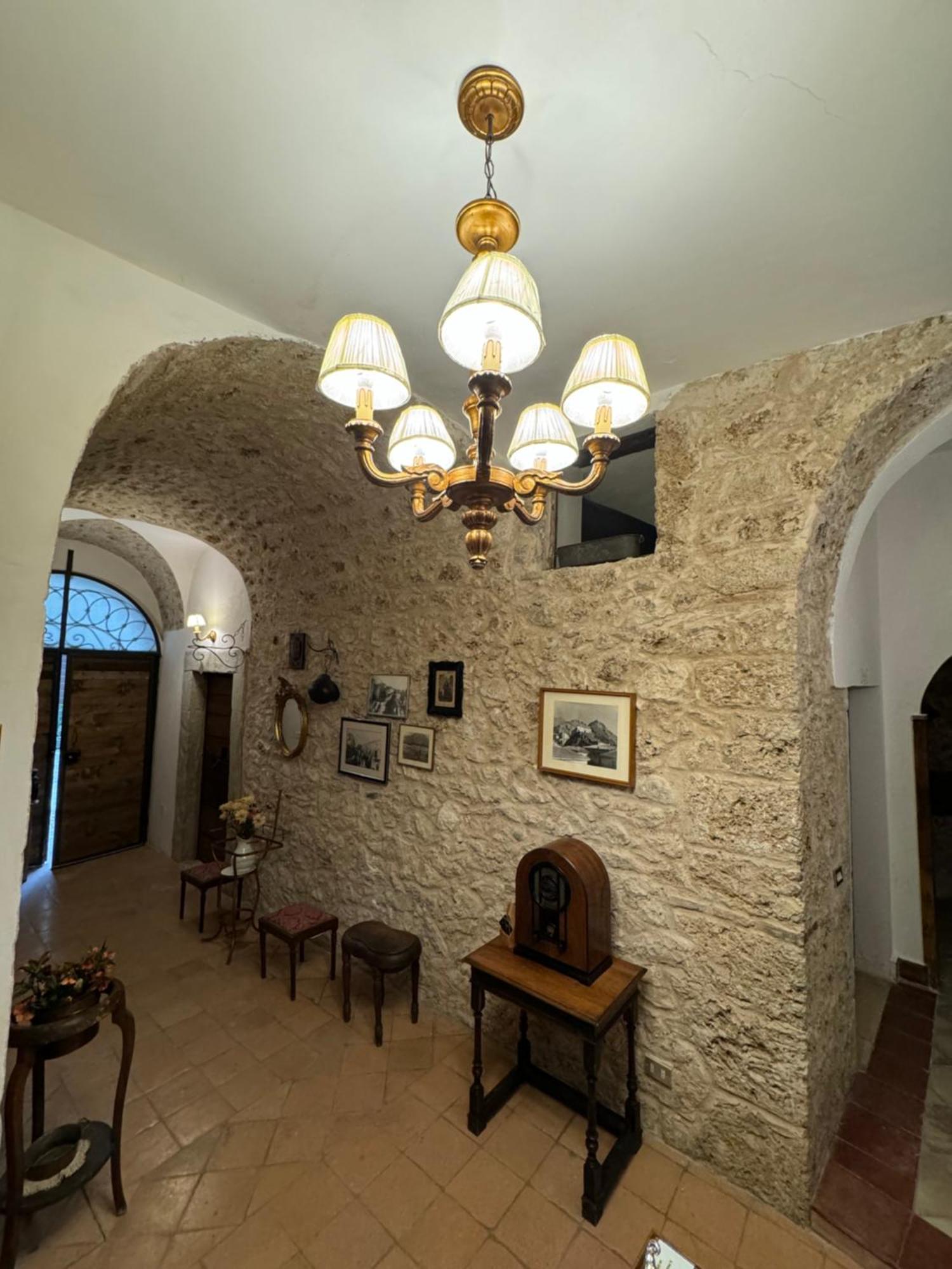 Le Prigioni Del Palazzo B&B Sora Eksteriør billede