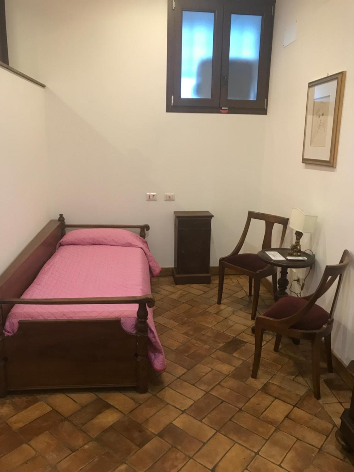 Le Prigioni Del Palazzo B&B Sora Værelse billede
