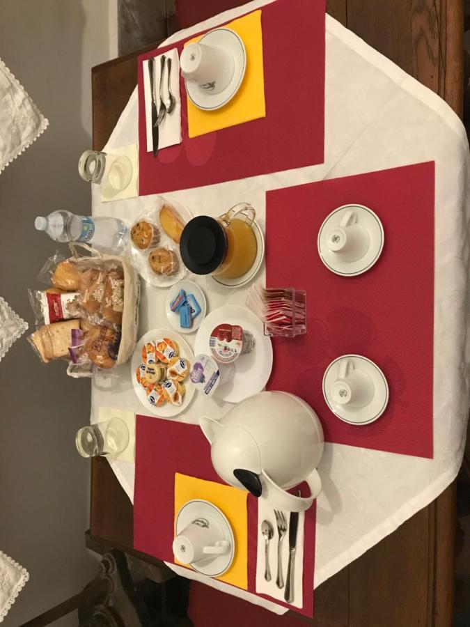 Le Prigioni Del Palazzo B&B Sora Eksteriør billede
